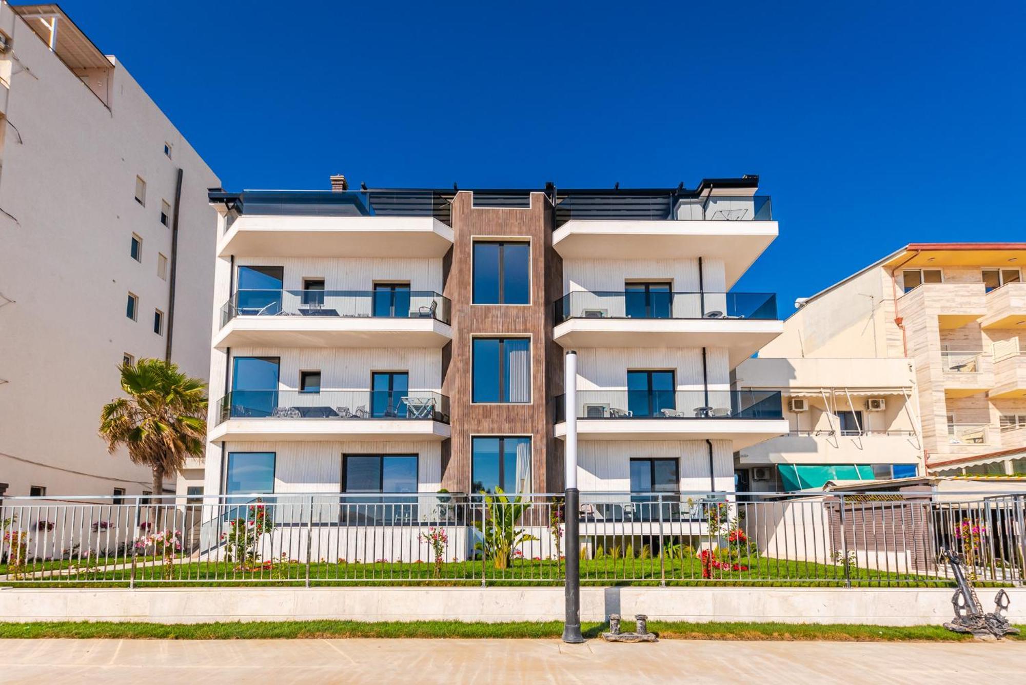 Sea View Apartments Eldo Durrës Exteriér fotografie