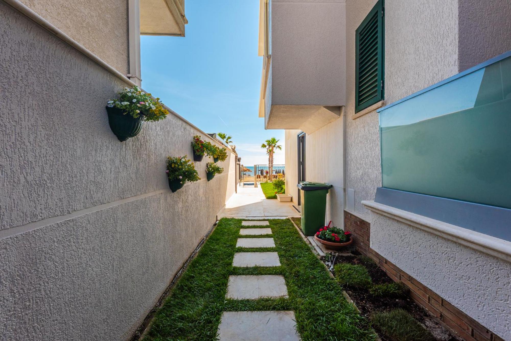 Sea View Apartments Eldo Durrës Exteriér fotografie
